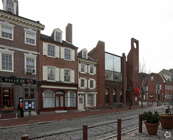 421 S 2nd St, Philadelphia, PA à louer - Photo du bâtiment - Image 2 de 2