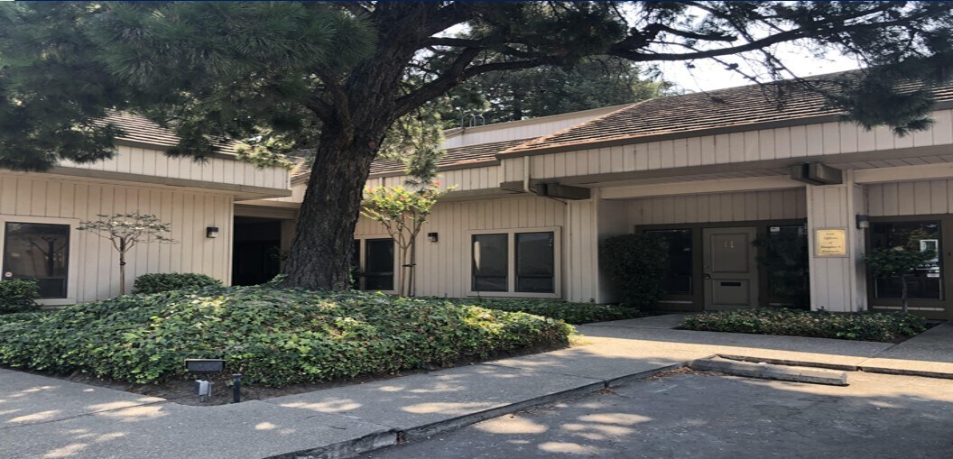 1746 Grand Canal Blvd, Stockton, CA à louer Photo principale- Image 1 de 10