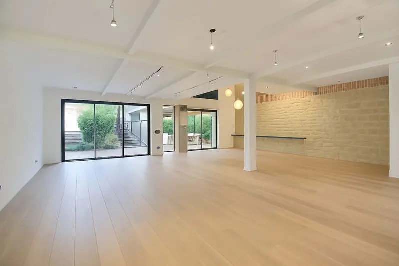 31 Rue Faidherbe, Paris à louer - Photo du bâtiment - Image 3 de 6