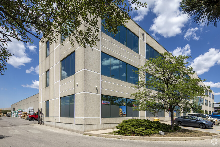 70 Disco Rd, Toronto, ON for lease - Building Photo - Image 3 of 7