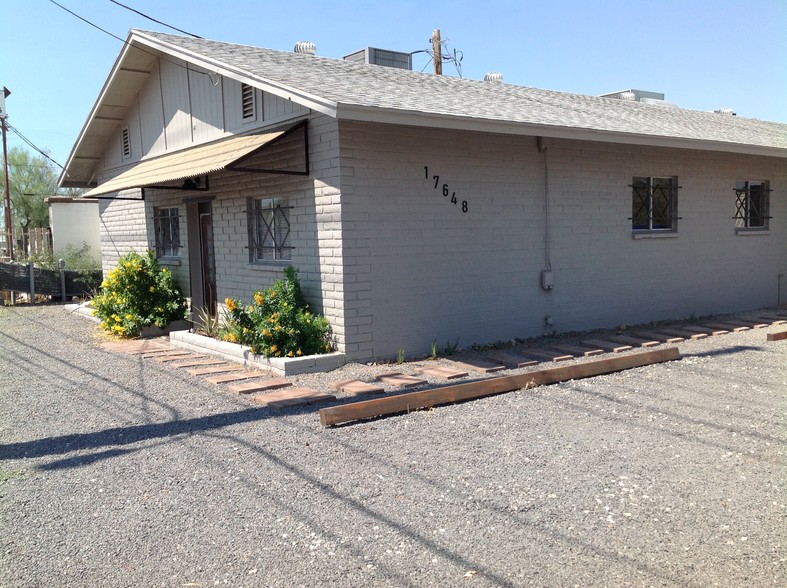 17648 N 32nd St, Phoenix, AZ for sale - Building Photo - Image 1 of 1