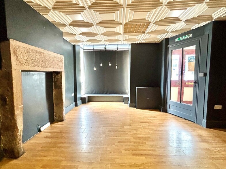 11-13 The Market Pl, Cromford for lease - Interior Photo - Image 1 of 9