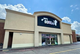 1951-1999 Barataria Blvd, Marrero, LA à louer Photo du bâtiment- Image 1 de 3