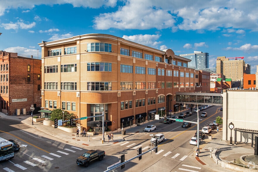 11 E Superior St, Duluth, MN for lease - Primary Photo - Image 1 of 5