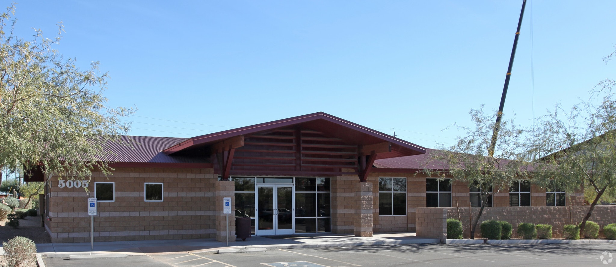 5005 E Washington St, Phoenix, AZ for lease Primary Photo- Image 1 of 8