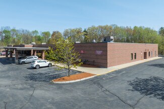 Plus de détails pour 122 Marshall Rd, Lowell, MA - Bureau à vendre