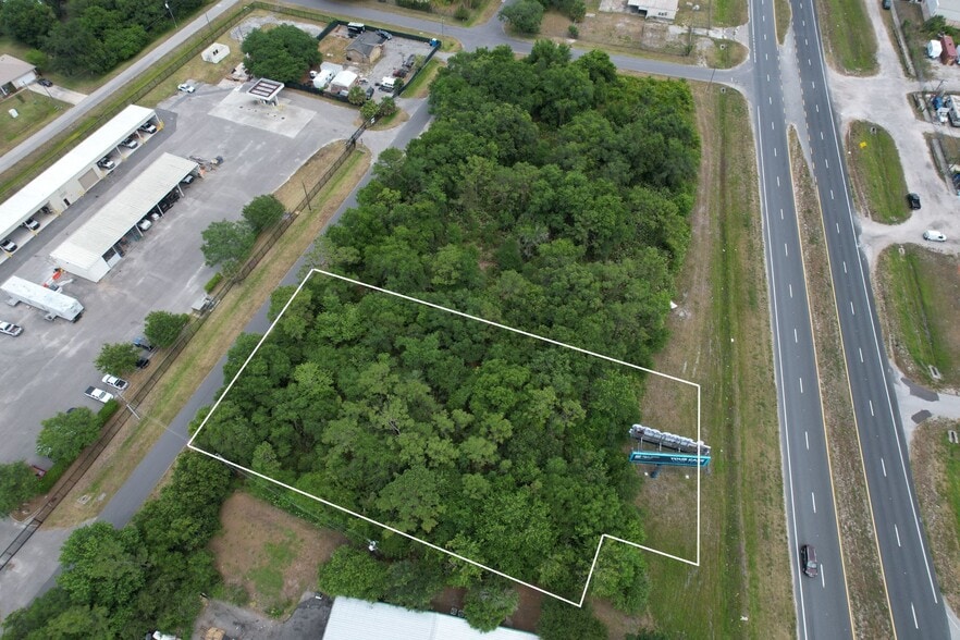 18757 E Colonial Dr, Orlando, FL à vendre - Photo du bâtiment - Image 1 de 8