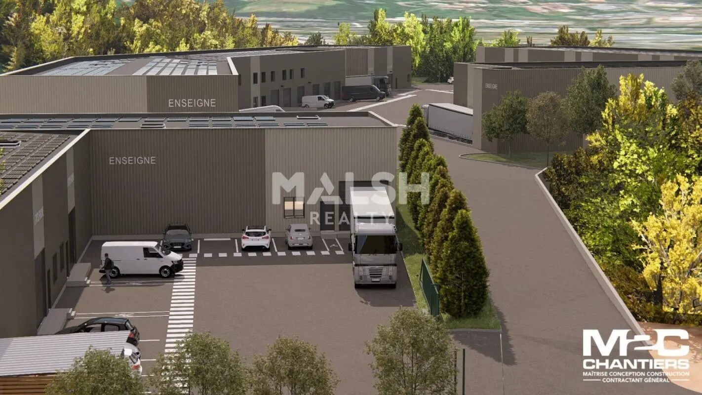 Industrial in Saint-Étienne for sale Primary Photo- Image 1 of 5