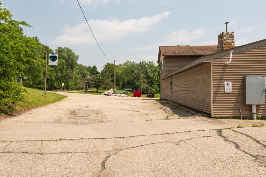 N18078 County Road T, Galesville, WI à vendre - Photo du bâtiment - Image 2 de 39