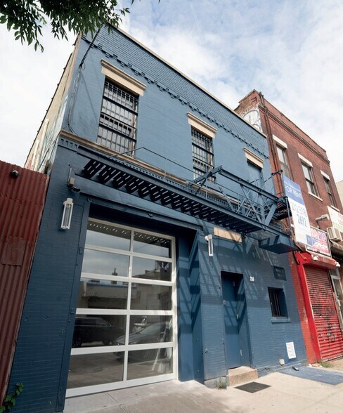 259 E 134th St, Bronx, NY à louer - Photo du bâtiment - Image 2 de 3