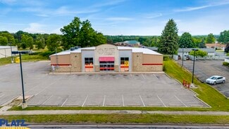 Plus de détails pour 4450 Mahoning Ave, Youngstown, OH - Commerce de détail à vendre
