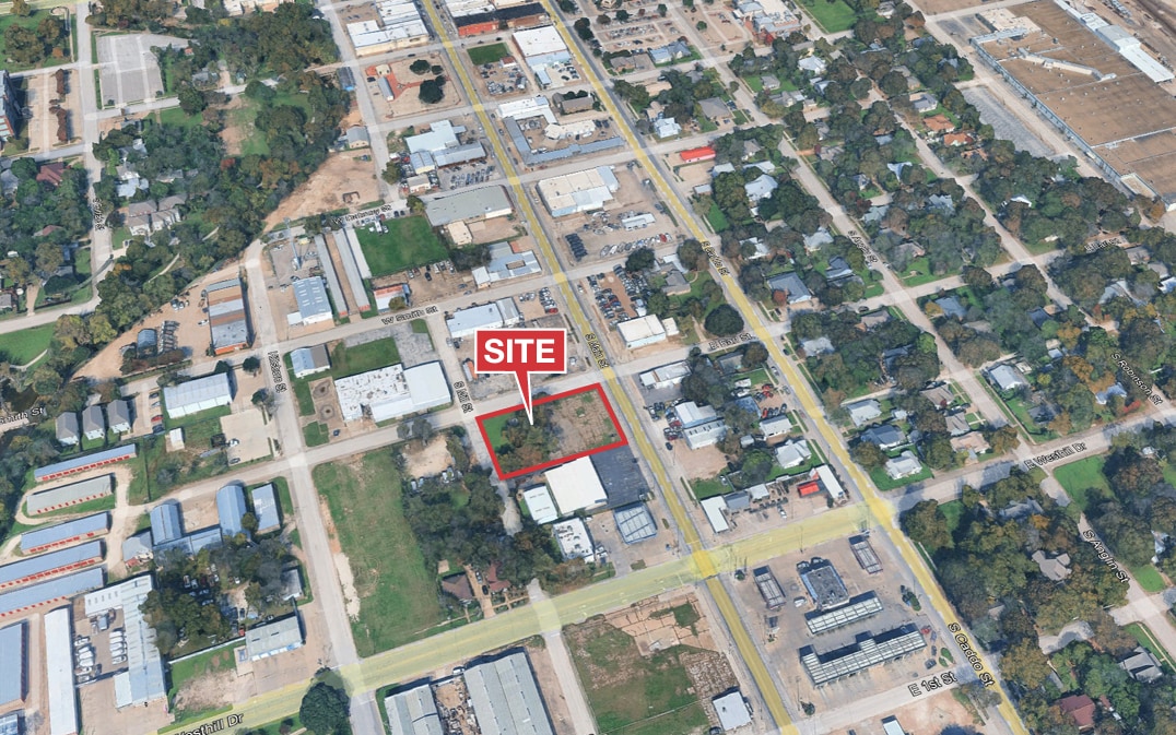 702 S Main St, Cleburne, TX for lease Aerial- Image 1 of 2