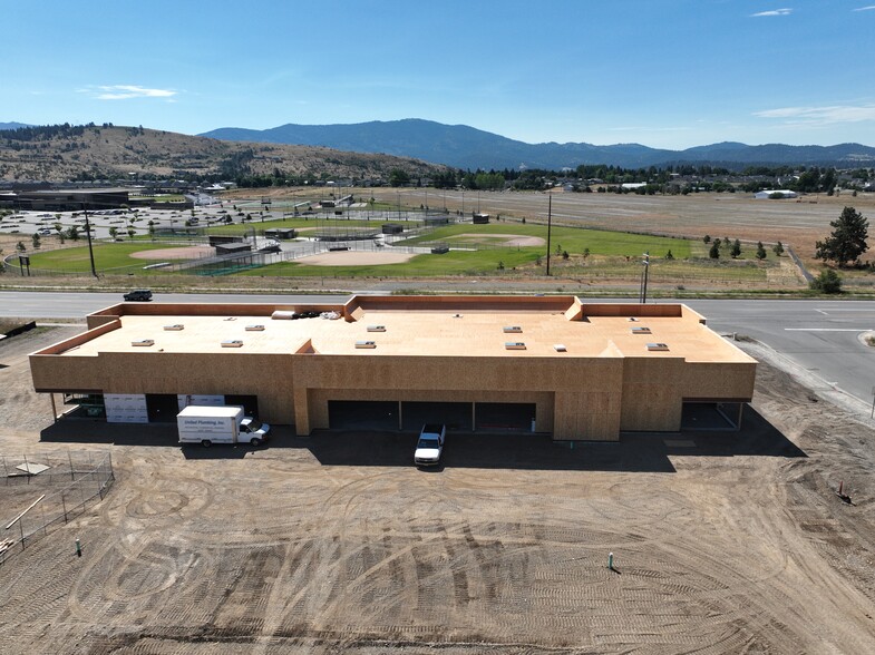 19601 E Appleway Ave, Liberty Lake, WA for lease - Building Photo - Image 3 of 31