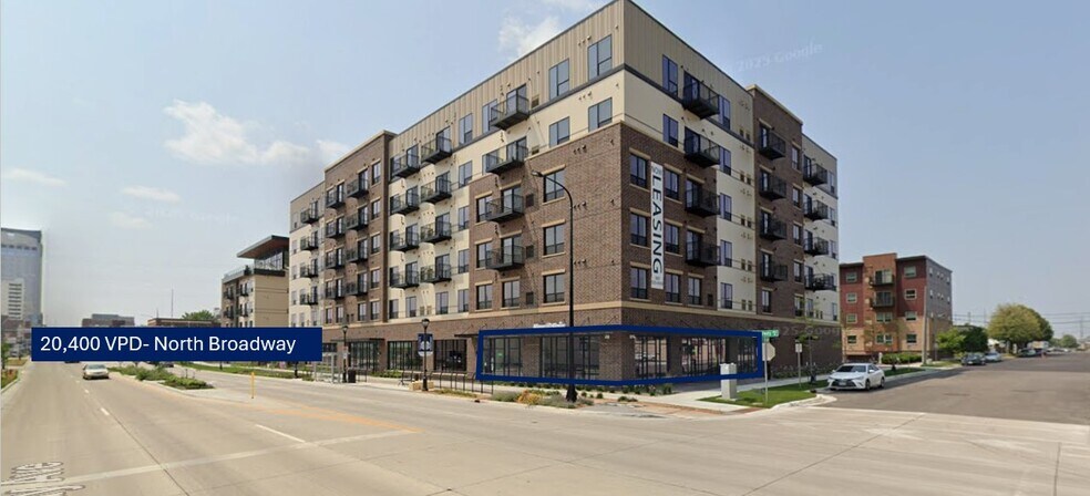 401 Broadway Ave N, Rochester, MN à louer - Photo du bâtiment - Image 2 de 5