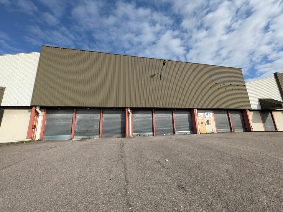 Flex dans Saint-Étienne-du-Rouvray à louer Photo du bâtiment- Image 1 de 2