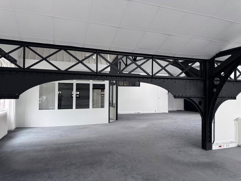 16 Ter Boulevard De La Prairie Au Duc, Nantes à louer - Photo du bâtiment - Image 2 de 9