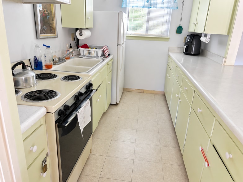 33751 Powerhouse Rd, Auberry, CA for sale - Interior Photo - Image 3 of 22