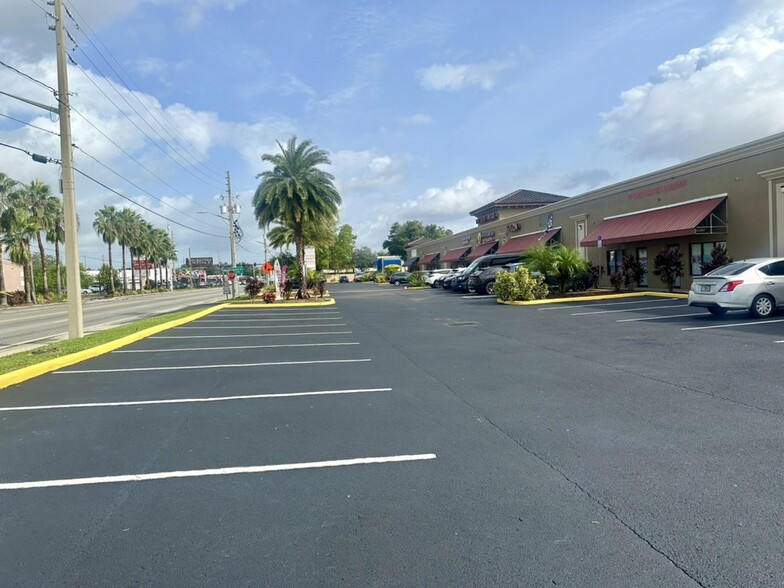 639 N Pine Hills Rd, Orlando, FL for sale - Building Photo - Image 2 of 17