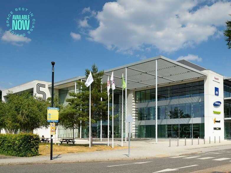 The Heights Heath, Weybridge for lease - Building Photo - Image 3 of 28