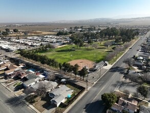 00 W. Jayne Avenue Ave, Coalinga, CA - AERIAL  map view