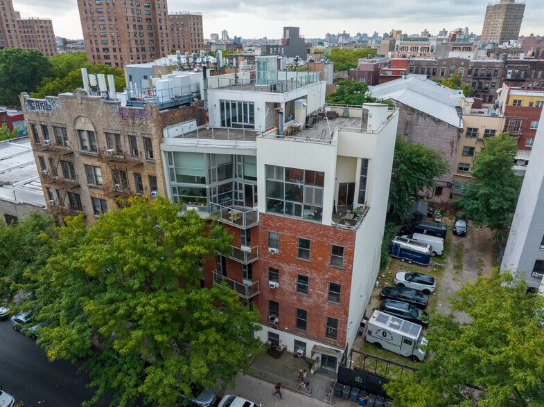 South 8th St. portefeuille de 2 propriétés à vendre sur LoopNet.ca - Photo du bâtiment - Image 3 de 26