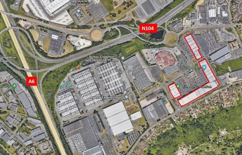 Retail in Corbeil-Essonnes for lease - Aerial - Image 3 of 5
