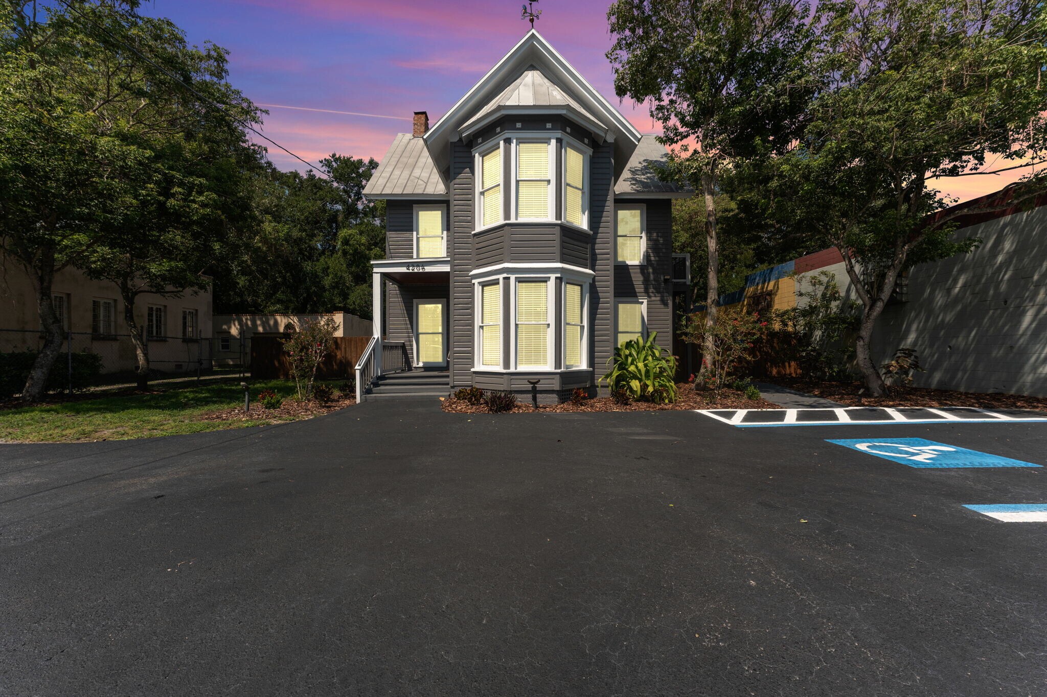 4206 N Nebraska Ave, Tampa, FL for sale Building Photo- Image 1 of 34