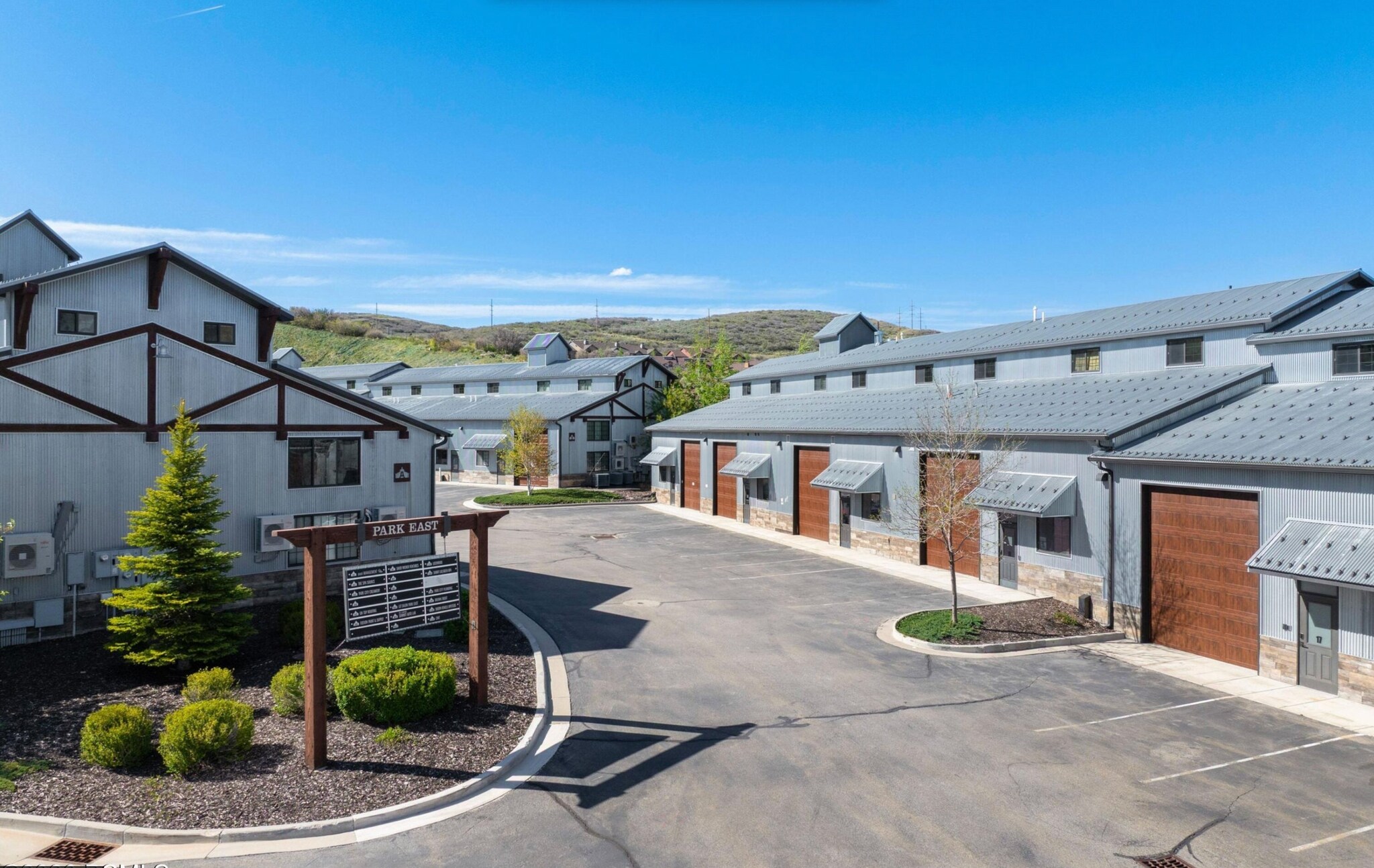 1200 W Lori Ln, Kamas, UT à vendre Photo du bâtiment- Image 1 de 8