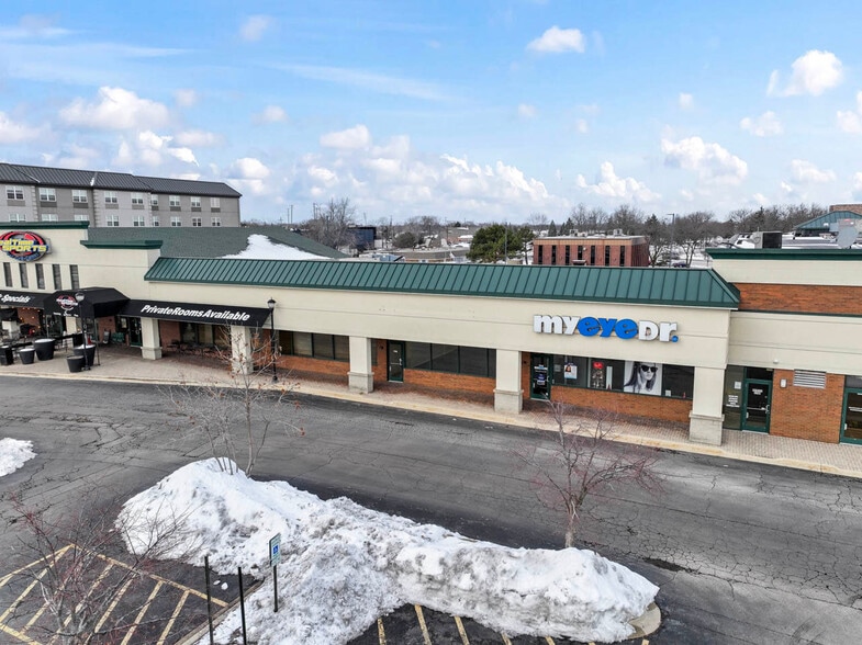 1116 W Devon Ave, Elk Grove Village, IL for lease - Building Photo - Image 2 of 11
