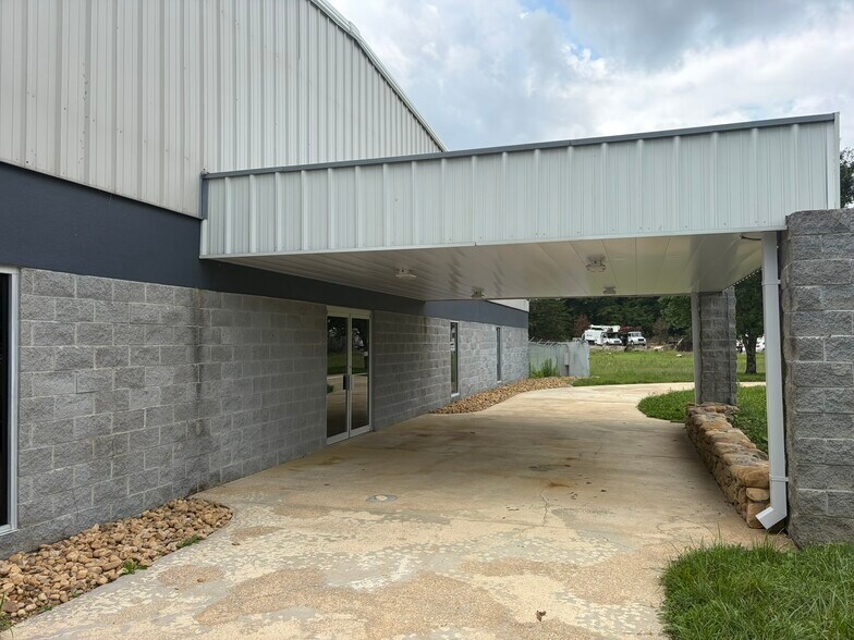 214 Industrial Park Dr, Soddy-Daisy, TN à louer - Photo du bâtiment - Image 3 de 20