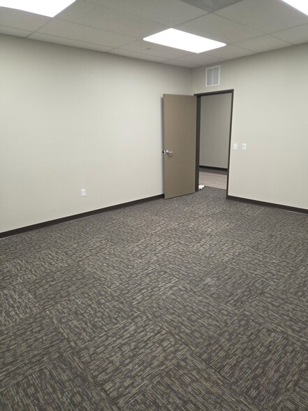 141 S Purcell Blvd, Pueblo West, CO for lease - Building Photo - Image 3 of 9