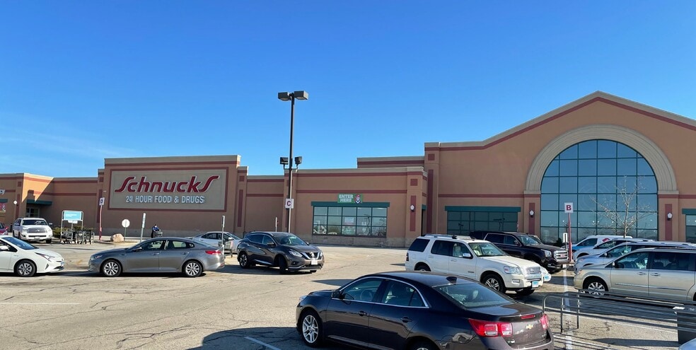 4800 N University St, Peoria, IL for sale - Building Photo - Image 1 of 11