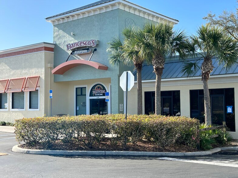 16770 S Us Highway 441, Summerfield, FL à louer - Photo du bâtiment - Image 2 de 12
