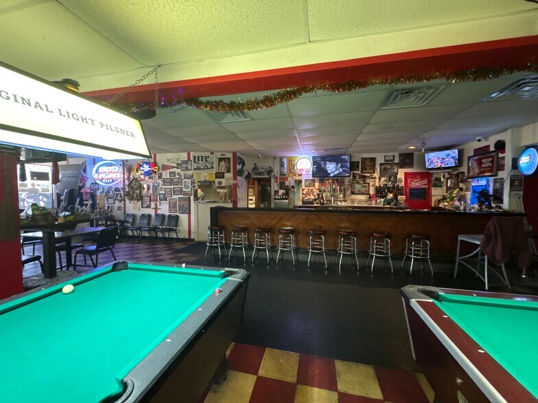 4550-4556 NW Capital Cir, Tallahassee, FL à vendre - Photo du bâtiment - Image 3 de 21