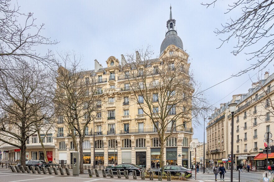 Boulevard De Reuilly, Paris à vendre - Photo du bâtiment - Image 2 de 8
