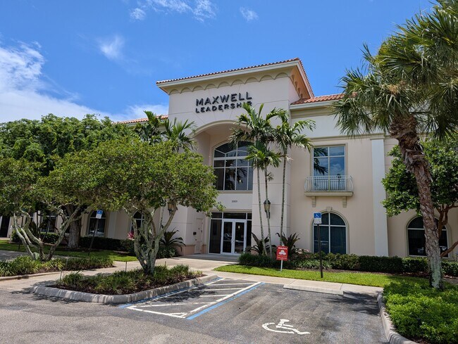 More details for 2925 Pga Blvd, Palm Beach Gardens, FL - Office for Lease