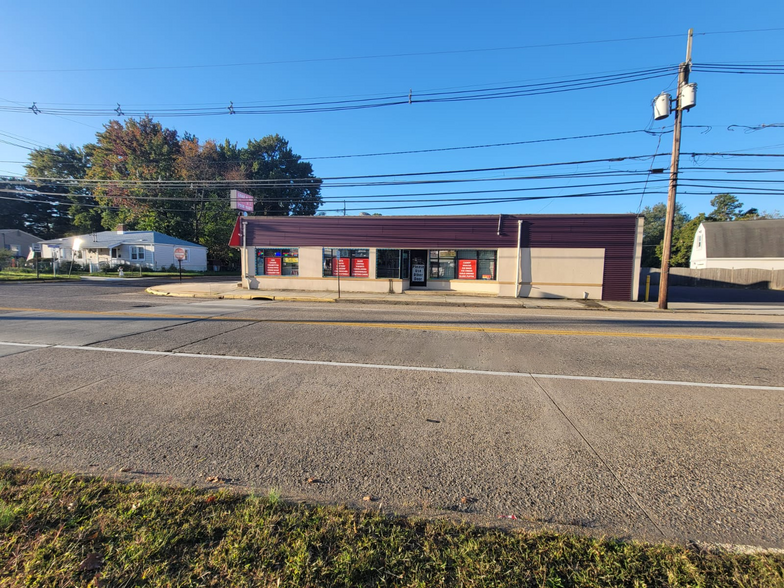 834 W Browning Rd, Bellmawr, NJ à louer - Photo du bâtiment - Image 1 de 1