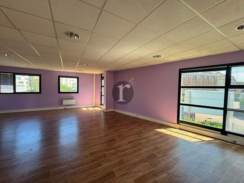 Office in Marcq-en-Baroeul for sale - Interior Photo - Image 3 of 3
