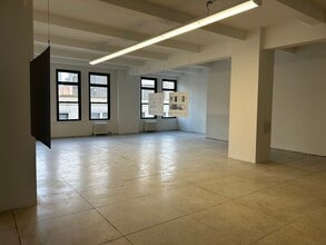 381 Park Ave S, New York, NY for lease Interior Photo- Image 2 of 3