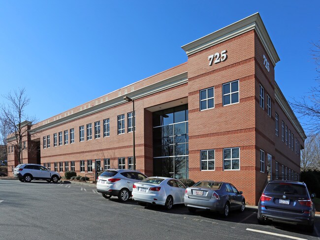 Plus de détails pour 725 Highland Oaks Dr, Winston-Salem, NC - Bureau à louer