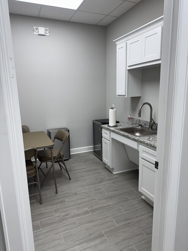 26717 Westheimer Pky, Katy, TX 77494 - Unit 901 - - Interior Photo - Image 2 of 5