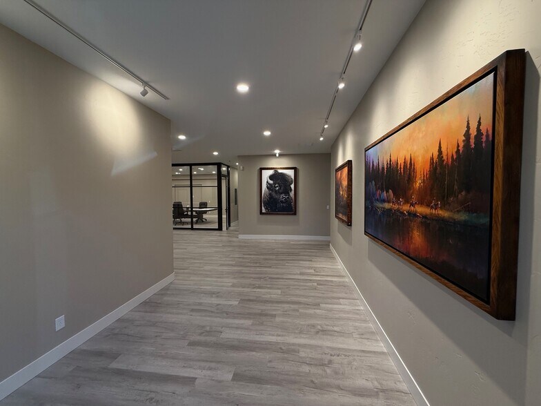 10 7th Ave W, Polson, MT à louer - Photo du bâtiment - Image 1 de 13