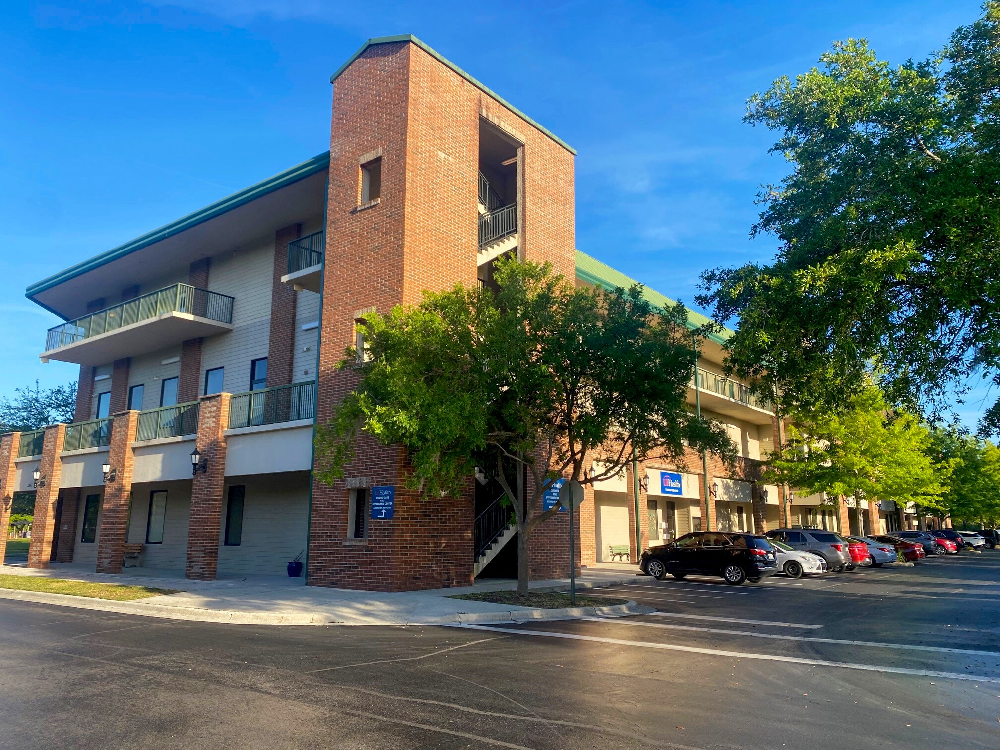 3951 NW 48th Ter, Gainesville, FL à louer Photo du bâtiment- Image 1 de 6