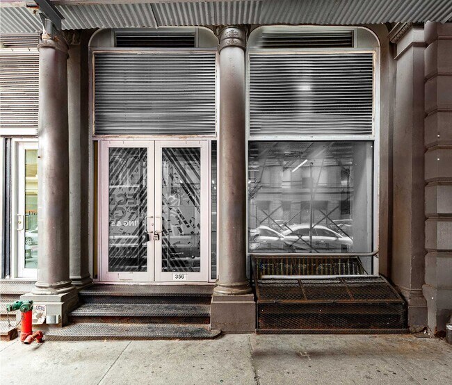 More details for 356 Broadway, New York, NY - Retail for Lease