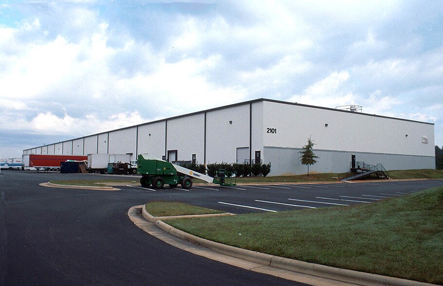 2101 Westinghouse Blvd, Raleigh, NC à louer - Autre - Image 2 de 10