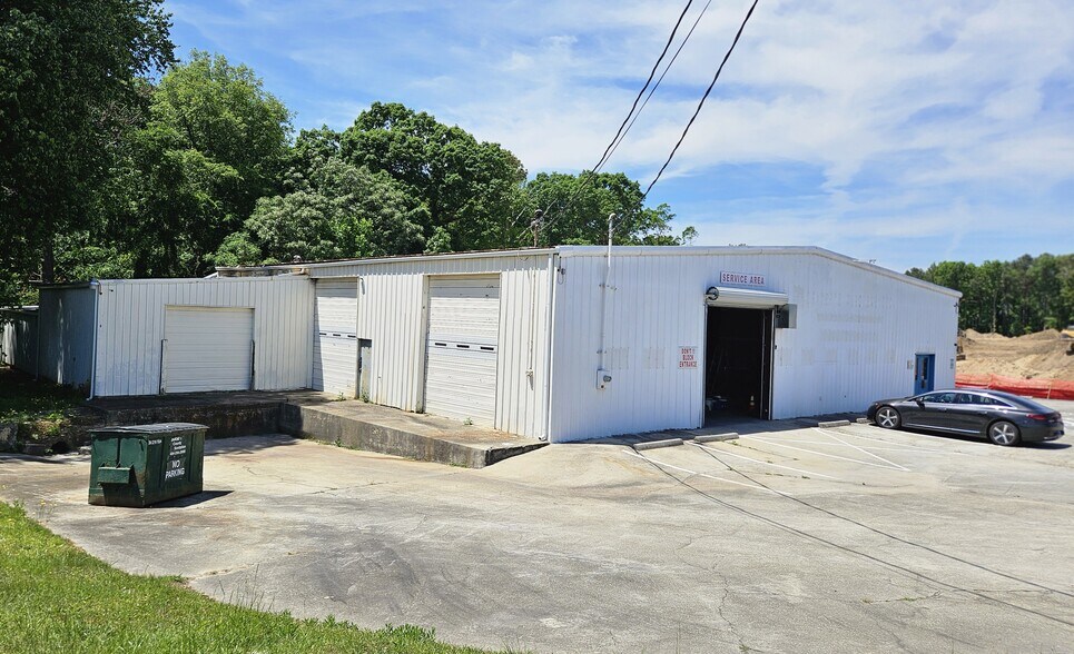 1747 Rock Chapel Rd, Lithonia, GA à vendre - Photo du bâtiment - Image 3 de 11