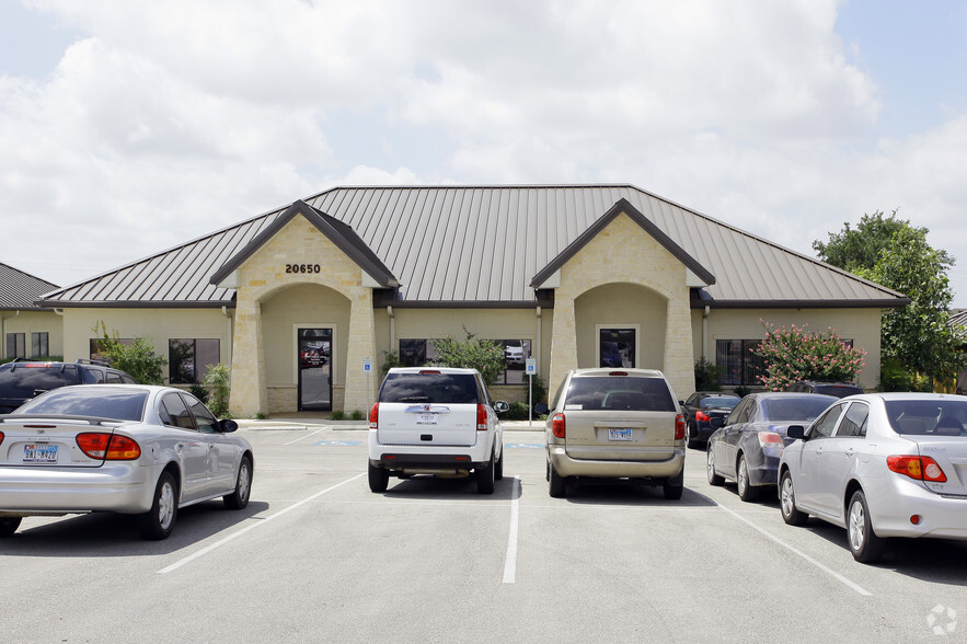 20650 Stone Oak Pky, San Antonio, TX for lease - Building Photo - Image 2 of 5
