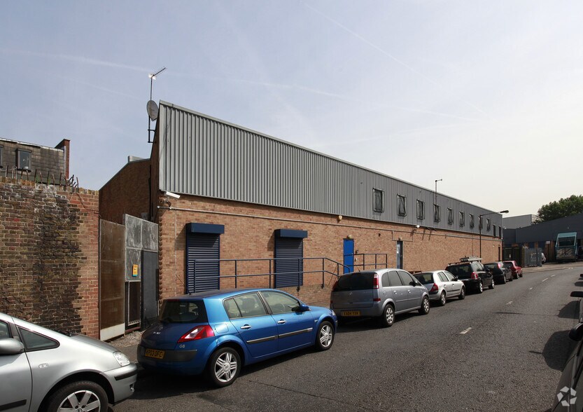 57 Sandgate St, Londres à vendre - Photo du bâtiment - Image 2 de 2