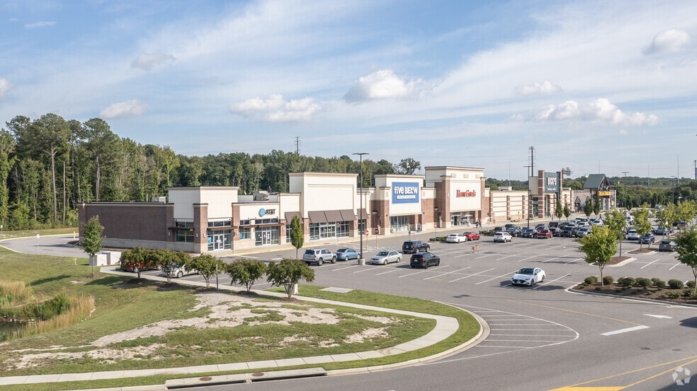 1501 Sentinel Dr, Chesapeake, VA for lease - Building Photo - Image 3 of 9