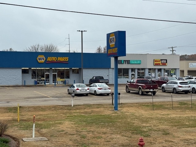 214 W Bankhead St, New Albany, MS for sale - Building Photo - Image 3 of 5